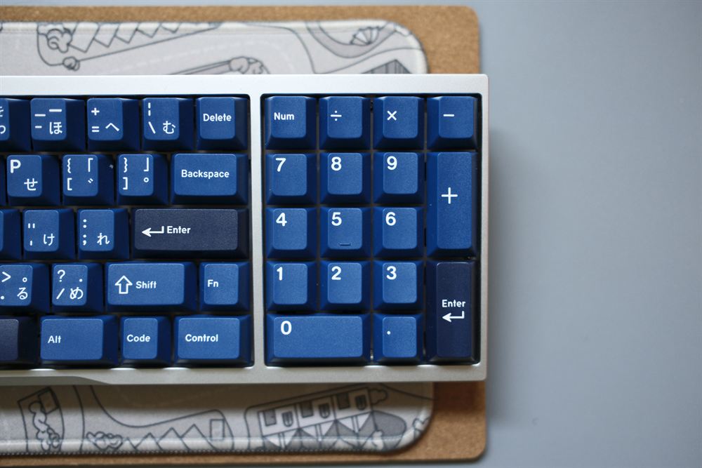 Top-down close-up of the right side of the board